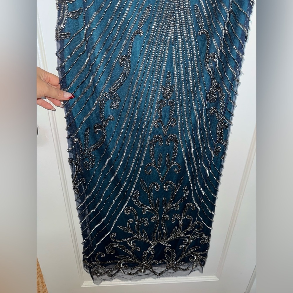 Elegant Teal and Silver Embellished Dress - Picture 5 of 6